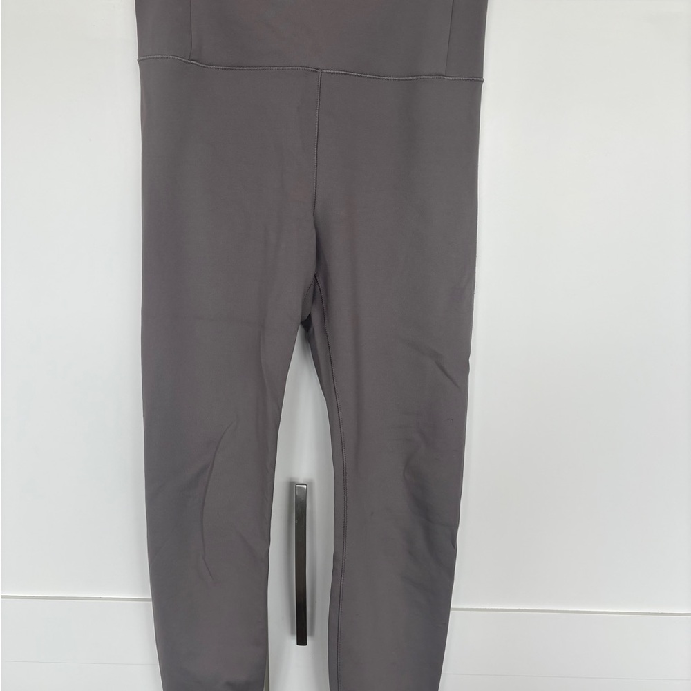 Vuori Gray High-Waisted Leggings